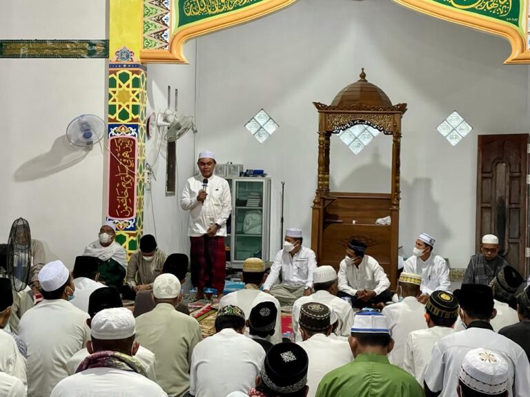 Safari Ramadhan Malam Ke 25, Pemkab Tanbu Kunjungi Kecamatan Kuranji