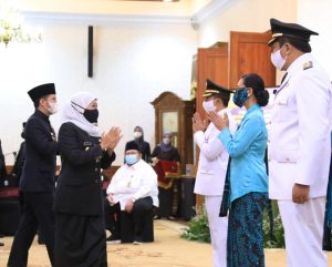 Gubernur Khofifah Dorong ASN Proaktif Lahirkan Inovasi untuk Wujudkan Indonesia Emas 2045