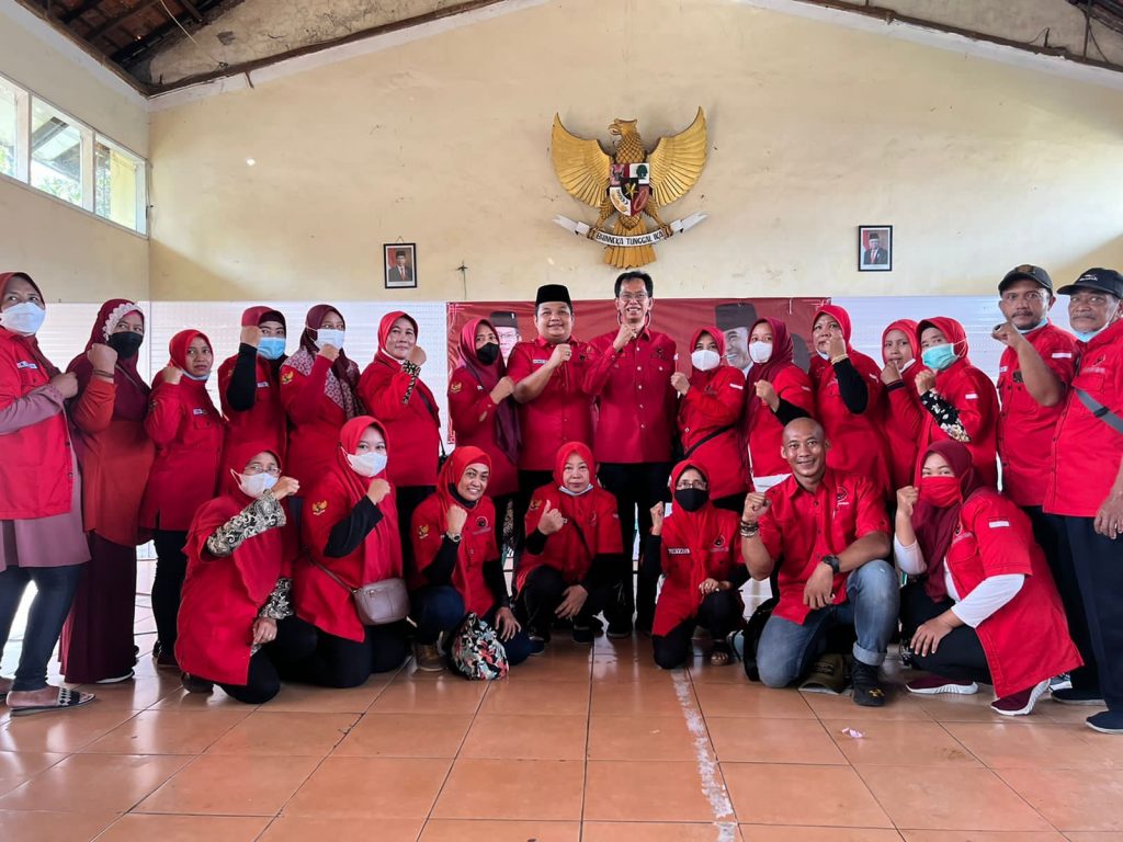 Temu Kader Banteng, Ketua PDIP Surabaya: Kuatkan Soliditas, Terus Bergerak Melayani Rakyat!