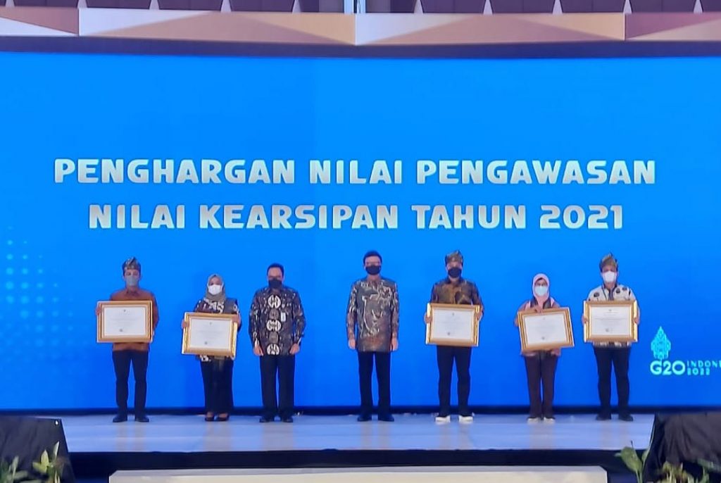 Sabet Penghargaan dari ANRI, Wali Kota Eri Cahyadi Siapkan Visualisasi Digital Kearsipan di Museum Pendidikan