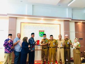 Dinkes Tanbu Terima Kunjungan DPRD Kutai Kartanegara