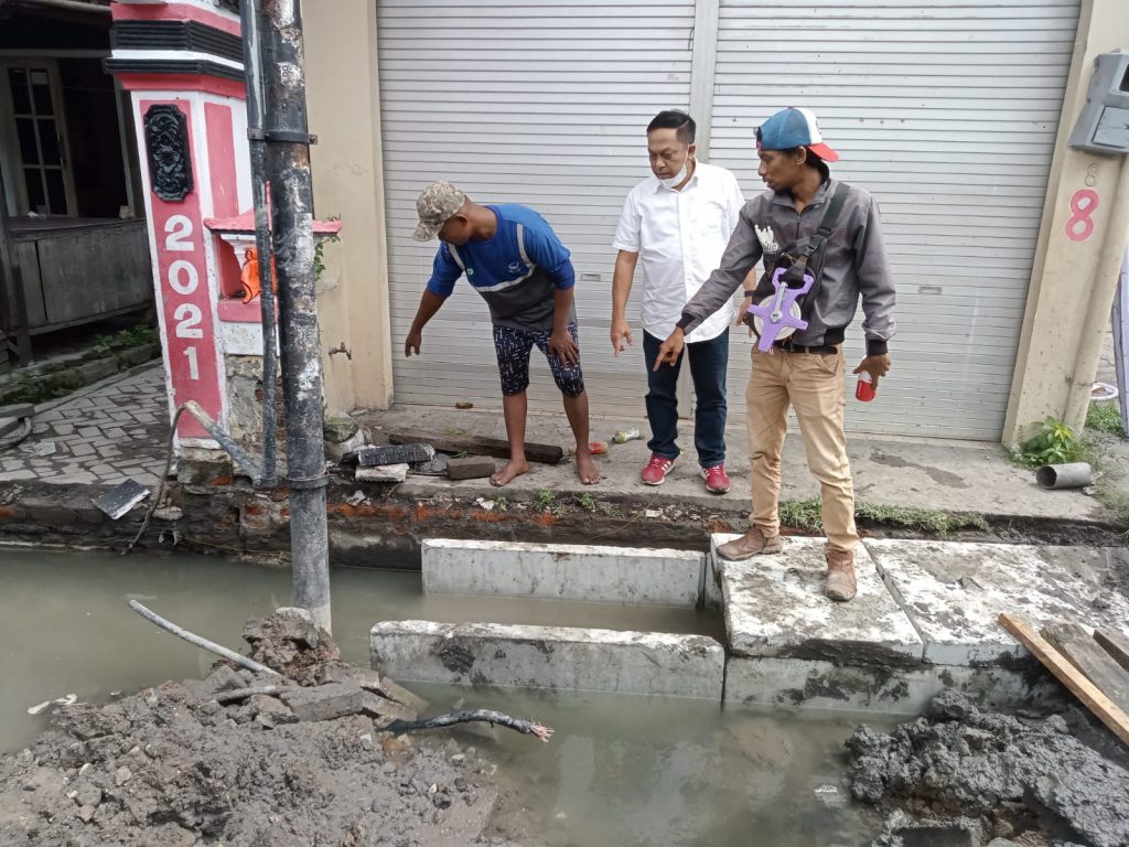 Legislator Surabaya Minta PDAM Gerak Cepat Suplai Air Bersih ke Warga Panjang Jiwo 