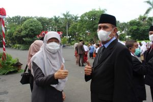 Hadiri Upacara Hardiknas, Ini Apresiasi dan Catatan Reni Astuti Untuk Pendidikan di Surabaya