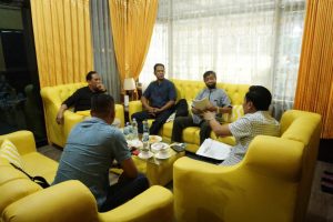 Terima Keluhan Karyawan PT Star Taman Remaja di Kantor Golkar Surabaya, Arif Fathoni Siap Bantu Perjuangkan Nasibnya