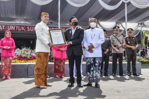 Di HJKS ke 729, Wali Kota Eri Cahyadi Pecahkan Rekor Muri Penyelenggara Lomba Inovasi Daerah dengan Peserta Terbanyak