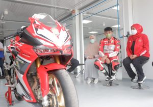 Mario Aji Finish Ke-13 di Moto3 Italia 2022, Gubernur Khofifah: Doa Dari Jatim Bisa Naik Podium
