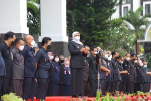 Gubernur Khofifah Minta Agar ASN Peka Terhadap Permasalahan Masyarakat