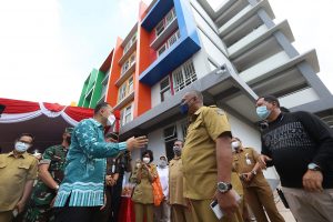 Resmikan Rusunawa Gunung Anyar Sawah, Wali Kota Eri Cahyadi Prioritaskan untuk MBR