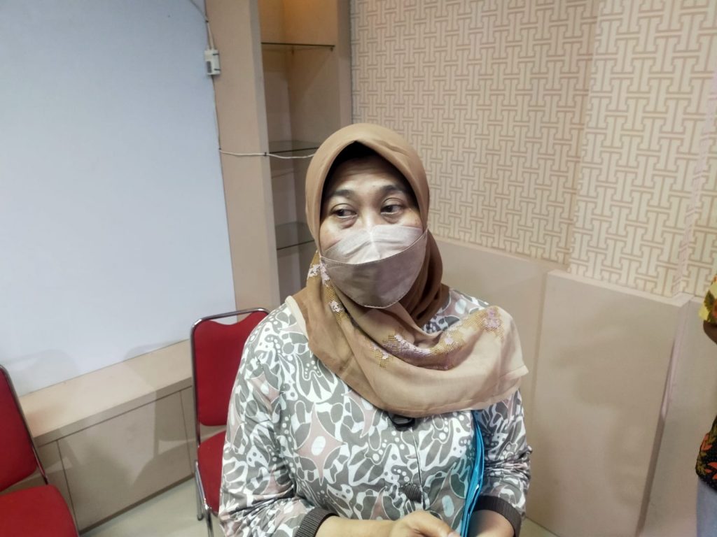 Pengawasan KTR Surabaya Dilakukan, Pelanggar Terancam Sanksi dan Denda 