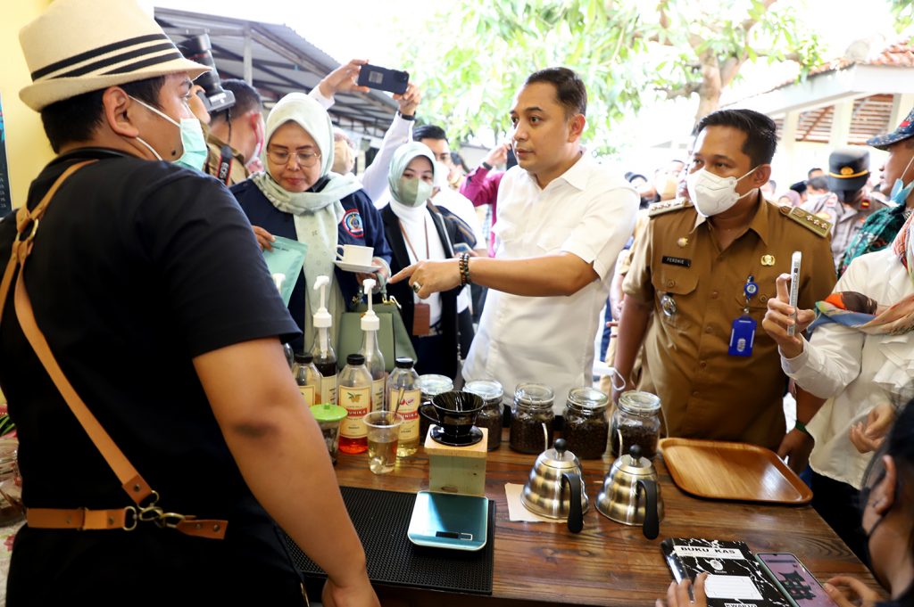 Wali Kota Eri Cahyadi Ingin Wujudkan Padat Karya Wisata dan Peternakan di Surabaya