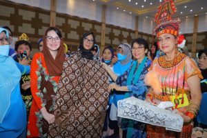 Arumi Bachsin: Menjadi Lansia Adalah Berkah yang Harus Disyukuri