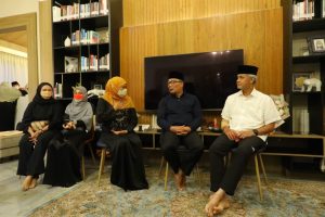 Gubernur Khofifah: Jejak Kebaikan Almarhum Eril Menginspirasi Generasi Muda Untuk Saling Berbagi