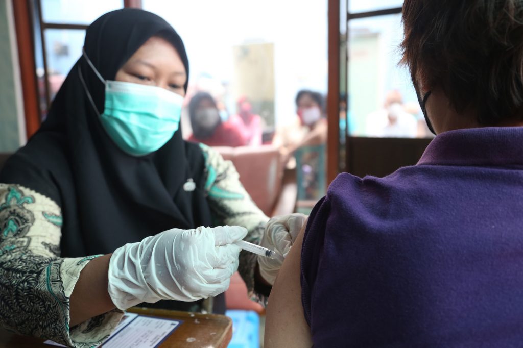 Wali Kota Eri Cahyadi Terbitkan SE Percepatan Vaksinasi Booster