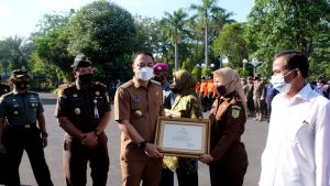 Peringati Hari Koperasi Nasional ke 75 Tahun, Wali Kota Eri Cahyadi: Koperasi Adalah Gotong-royong Semangat Kebersamaan