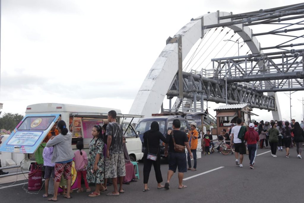 Sajikan Aneka Produk, CFD Jembatan Suroboyo Jadwalkan UMKM dan Food Truck Bergantian