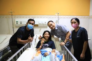 Atlet Tarung Bebas Surabaya Cedera Bahu, Wali Kota Eri Cahyadi Gercep Sambangi ke Jember