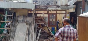 Program Dandan Omah Pemkot Surabaya Wujudkan Senyum Bahagia Warga MBR