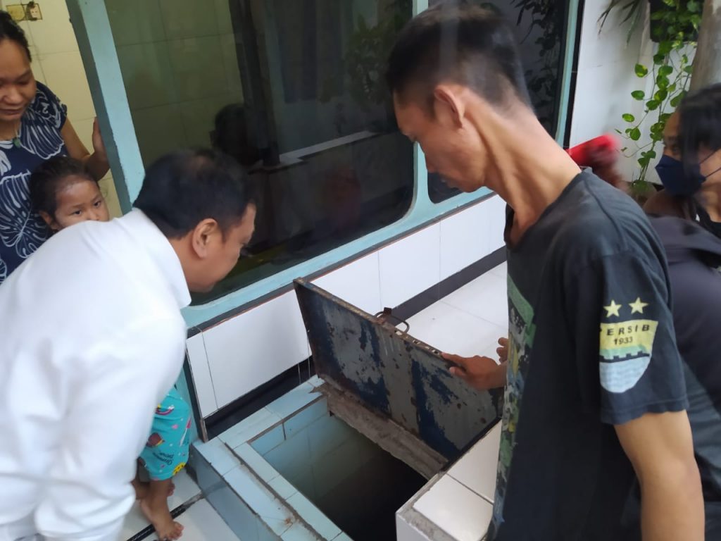 10 Tahun Aliran Air PDAM Mati, Warga Blauran Kidul ‘Wadul’ ke Legislator DPRD Surabaya