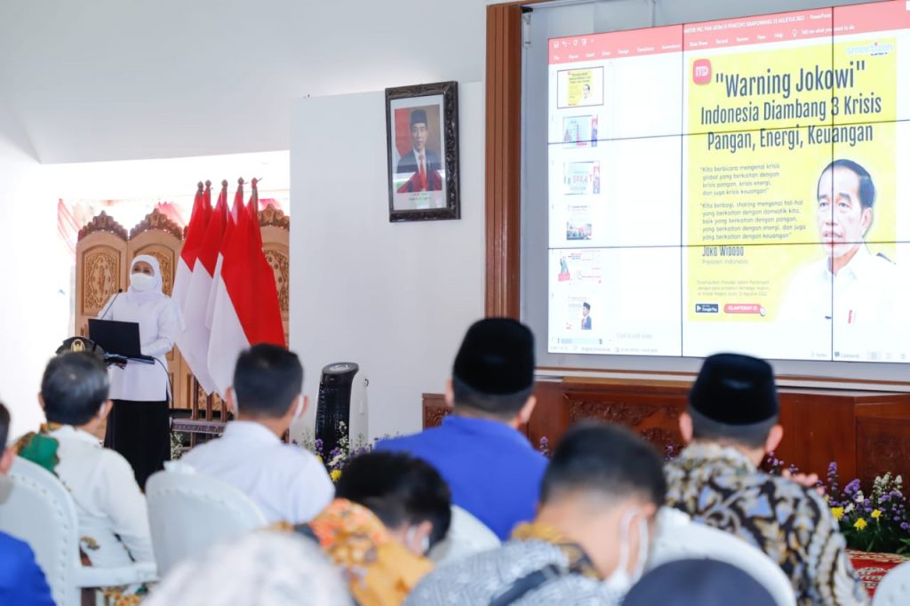 Gubernur Khofifah Ajak Aktivis PMII Perbanyak Inovasi dan Sinergi Hadapi Tantangan Dinamika Global