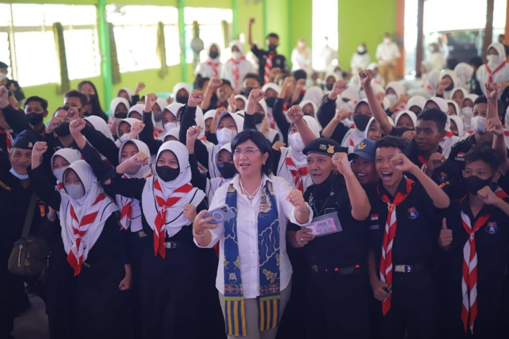 Kenang Perjuangan Mastrip, Bank Indonesia Gelar Bi Mengajar Di Smp N 3 (Mastrip) Bojonegoro