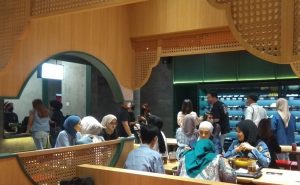 Buka Gerai Pertama di Surabaya, Dragon Hot Pot, No Pork No Lard
