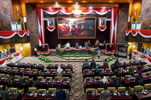 Wagub Emil Sebut Raperda Penanaman Modal Penting Sebagai Payung Hukum Untuk PMTB Jatim