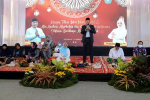 Doa Bersama Ribuan Anak Yatim Piatu, Wali Kota Eri Cahyadi Minta Keselamatan untuk Surabaya