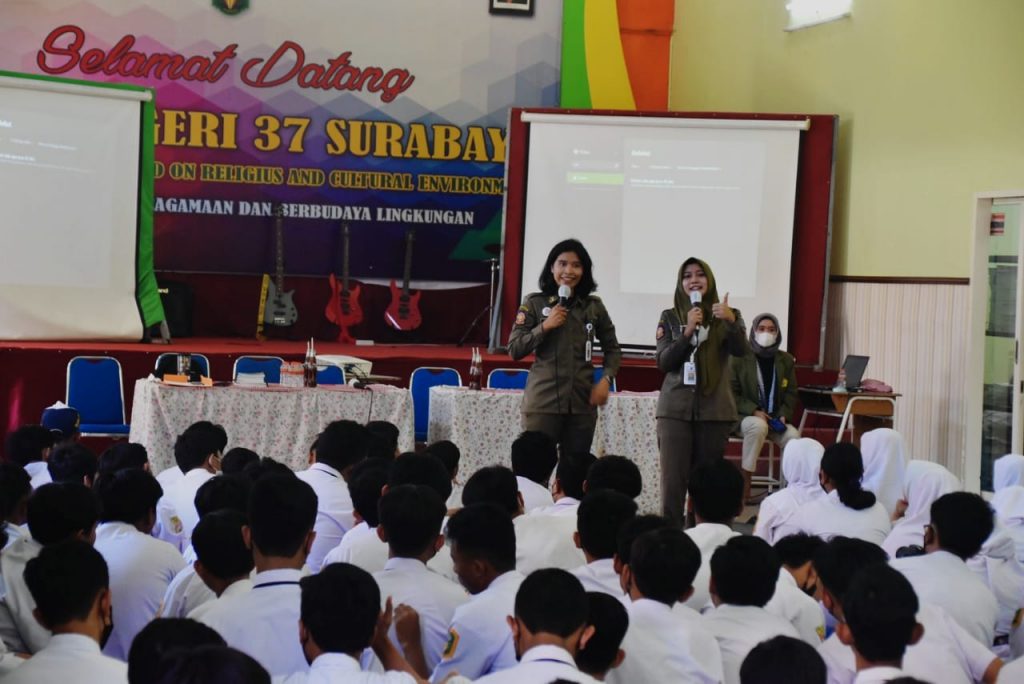 Cegah Tawuran Pelajar, Sahabat Satpol PP Surabaya Goes To School