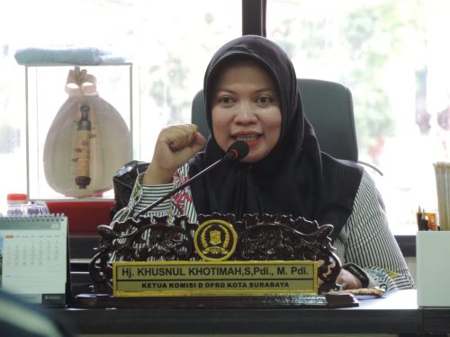 Komisi D DPRD Surabaya Desak Pemkot Segera Cairkan Beasiswa Pemuda Tangguh