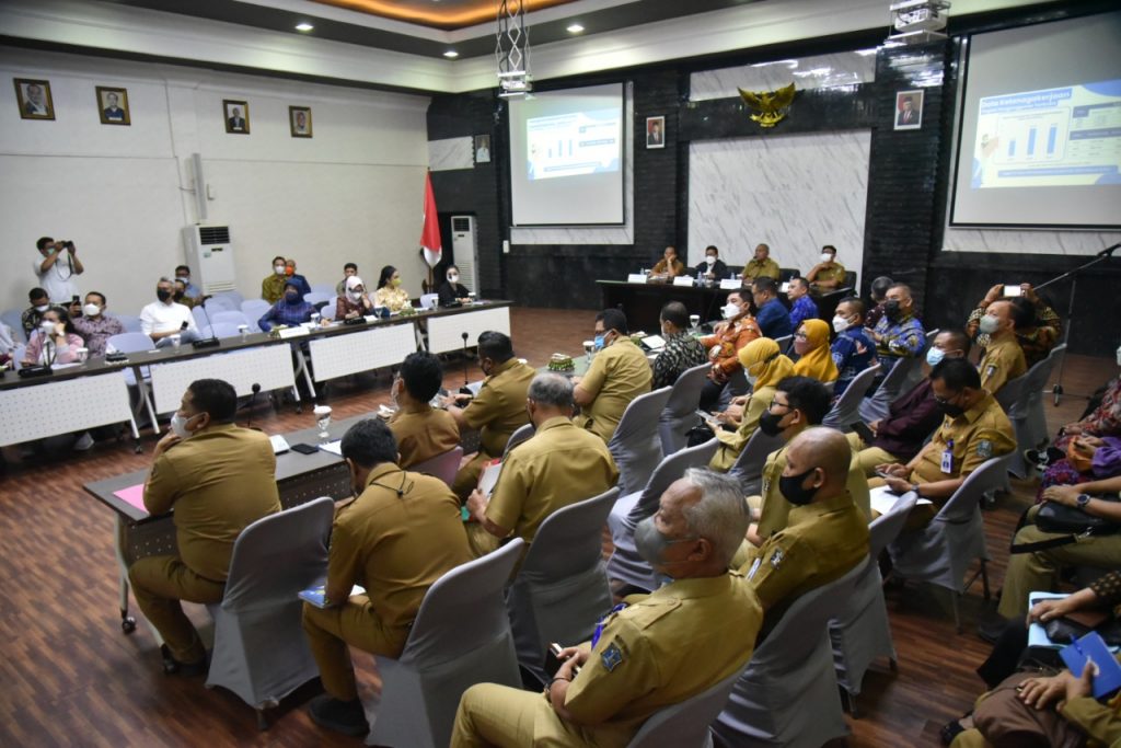 Terima Kunjungan Komisi IX DPR RI, Pemkot Surabaya Bahas Percepatan Pendataan PPPK
