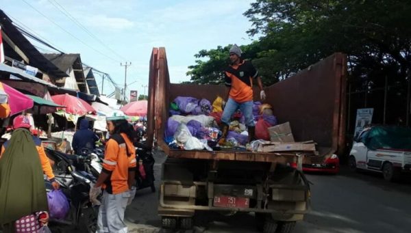 Menuju Tanbu Bersih, Dinas Lingkungan Hidup Terjunkan Ratusan Petugas