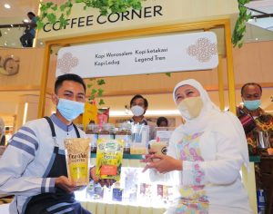 FESyar Regional Jawa 2022, Gubernur Khofifah Dorong Pengembangan Ekonomi Syariah Yang Inklusif, Go Global, Go Digital dan Go Agriculture