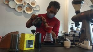 Jaring Barista Profesional, Kopipressio Gelar Indonesia Coffee Event League Timur Surabaya