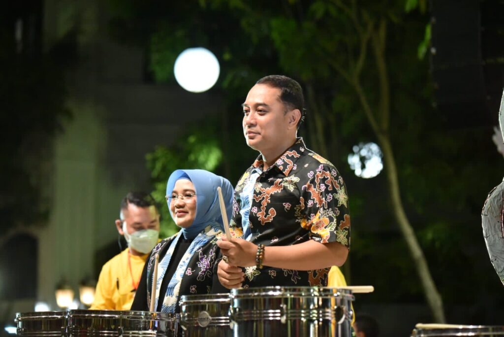 “Karnaval Nang Tunjungan” Meriah, Walikota Eri Cahyadi Jadikan Agenda Tahunan