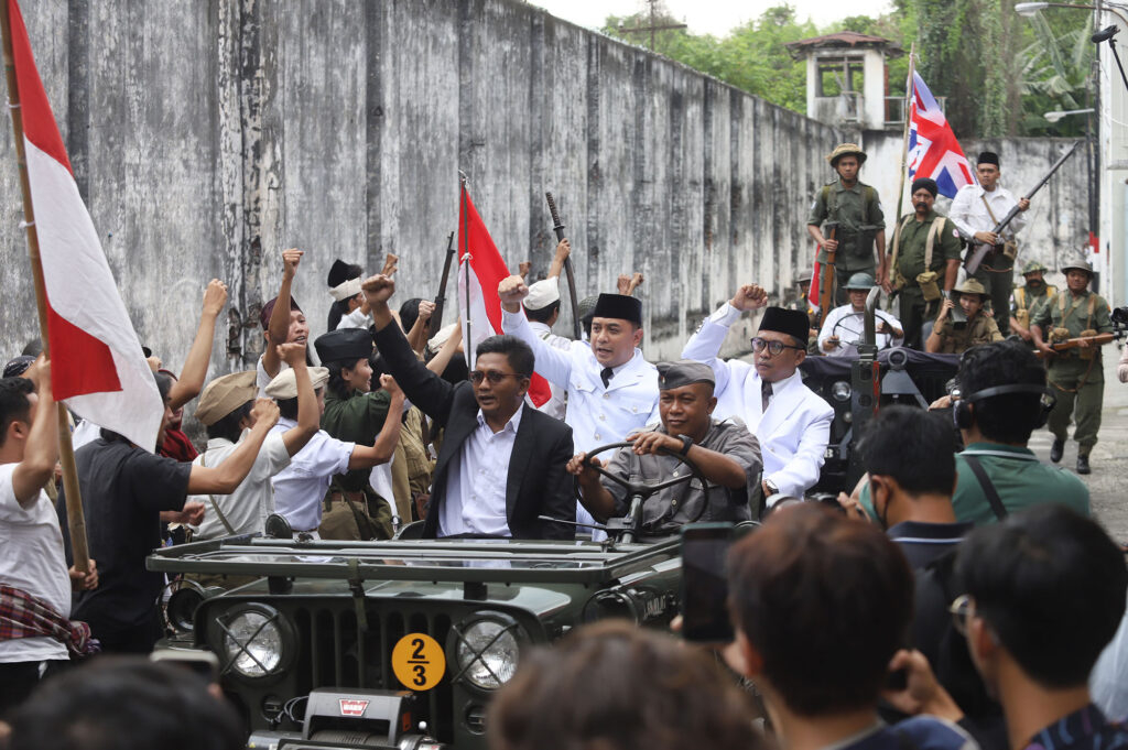 Perankan Soekarno dalam Film “Soera Ing Baja”, Wali Kota Eri: Kehadiran Presiden RI ke Surabaya Bentuk Pengakuan