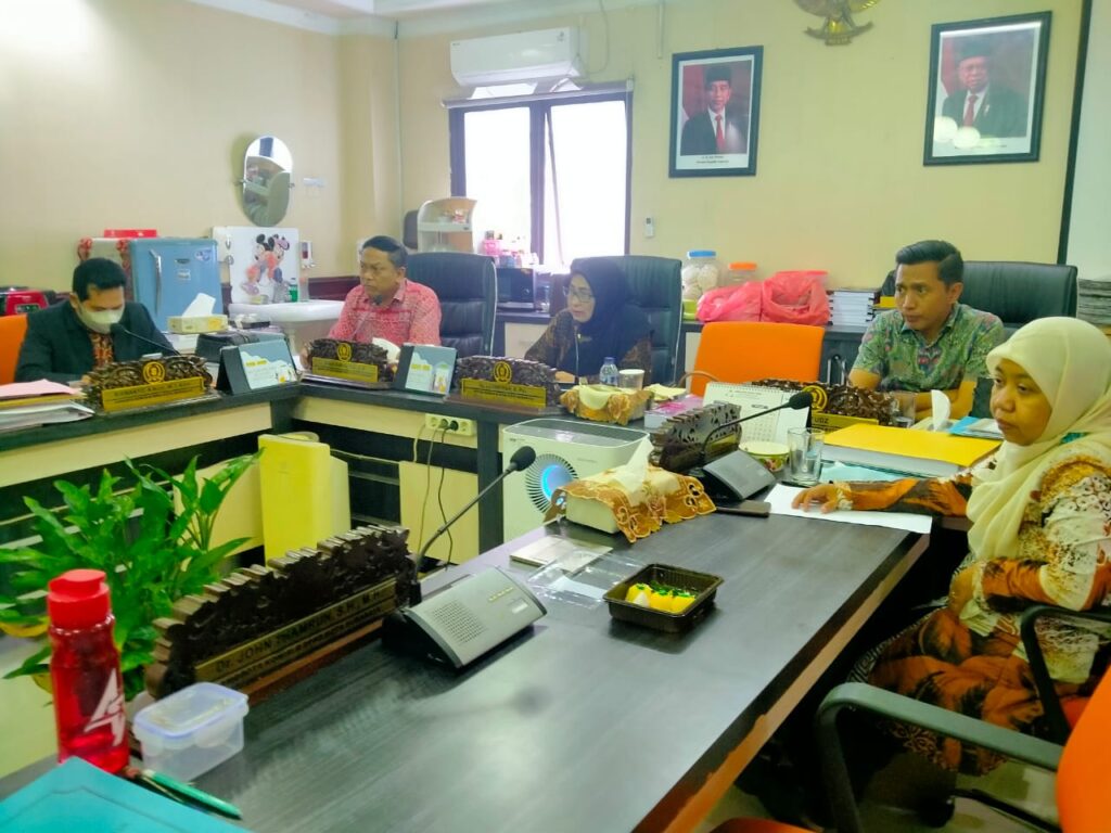 Komisi B DPRD Surabaya Sepakat Hentikan Sementara Operasional Pasar Induk Sidotopo