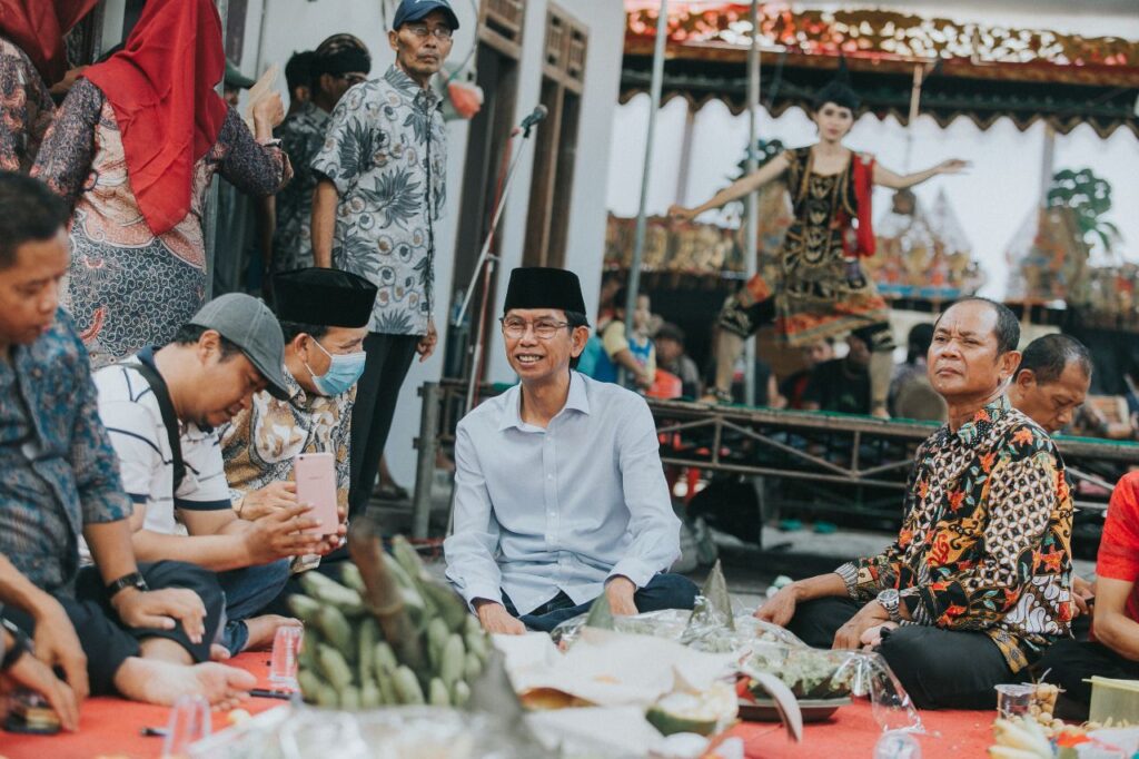 Sedekah Bumi di Manukan Kulon, Ketua DPRD Surabaya: Memperkuat UMKM dan Seni Budaya