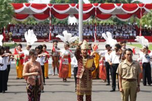 Hari Sumpah Pemuda, Wali Kota Eri Cahyadi: Pemuda Garda Terdepan Perubahan dan Pembangunan Surabaya!