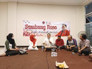 Peduli ‘Wong Cilik’, Anas Karno Menggelar Acara ‘Sambung Roso’ dengan Warga Rusunawa Keputih