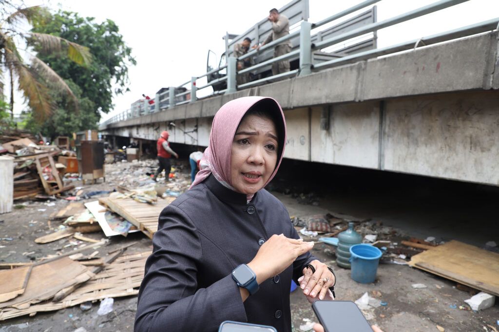 Pasca Relokasi Warga, Kolong Jembatan Kampung 1001 Malam Ditutup Secara Permanen
