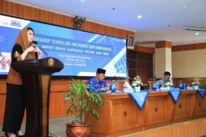 Workshop TIK UMKM, Ketua Dekranasda Jatim Arumi Ajak Pelaku Usaha Ultra Mikro dan UMKM Kuasai TIK