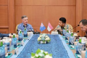 Wagub Emil Optimis Jatim Bisa Perkuat Dairy Farming Bersama New Zealand