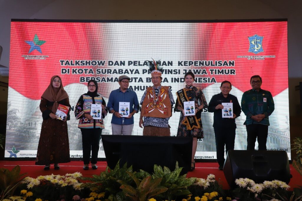Perpusnas RI Sebut Perpustakaan Surabaya Barometer Kota Literasi
