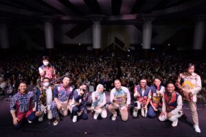 Konser Musik Spontanz Festival Pecah, Artis Ibu Kota Performance Gunakan Batik Surabaya