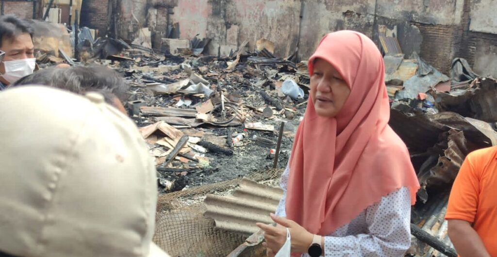 Kebakaran Hebat Pemukiman di Tegalsari, Pimpinan DPRD Surabaya Pastikan Korban Dapat Penanganan Baik dan Cepat