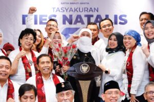 Gubernur Khofifah Apresiasi UNAIR Lolos di Peringkat 369 pada Top 500 Perguruan Tinggi Dunia