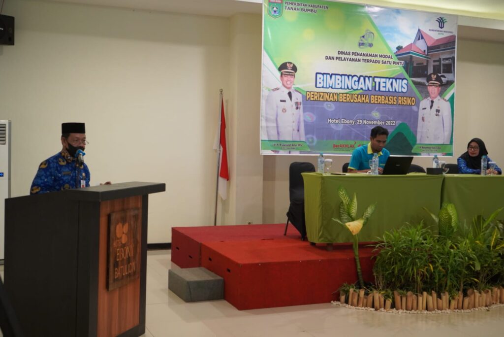 DPMPTSP Tanbu Bekali Tata Perijinan ke Puluhan Pengusaha Online