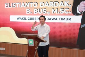 Wagub Emil Ajak Mahasiswa FISIP UINSA Bangun Keseimbangan Ilmu Pengetahuan dan Spiritual