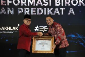 Pemkot Surabaya Raih Peringkat A Indeks Reformasi Birokrasi