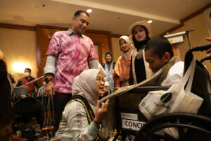 Pemkot Surabaya Segera Buatkan SKG Khusus Pasarkan Produk Penyandang Disabilitas di Rumah Anak Prestasi